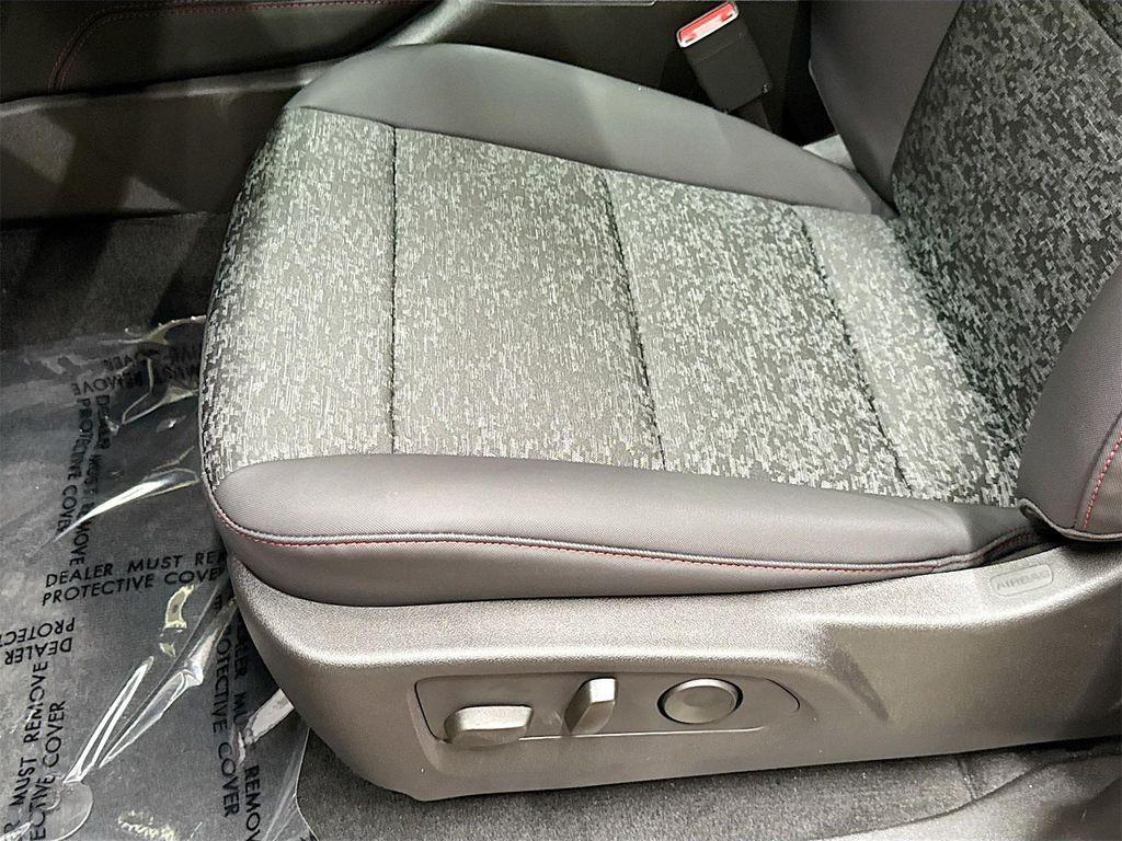 new 2025 Chevrolet Colorado car, priced at $50,401