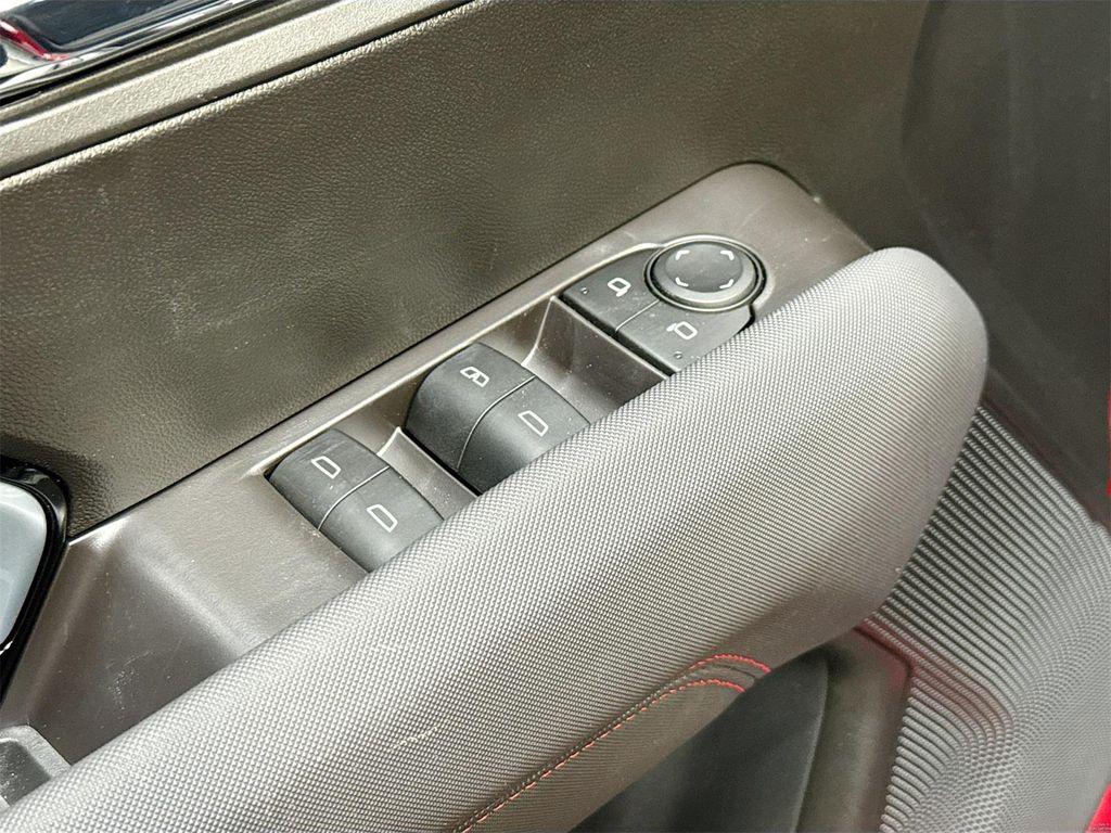 new 2025 Chevrolet Colorado car, priced at $50,401