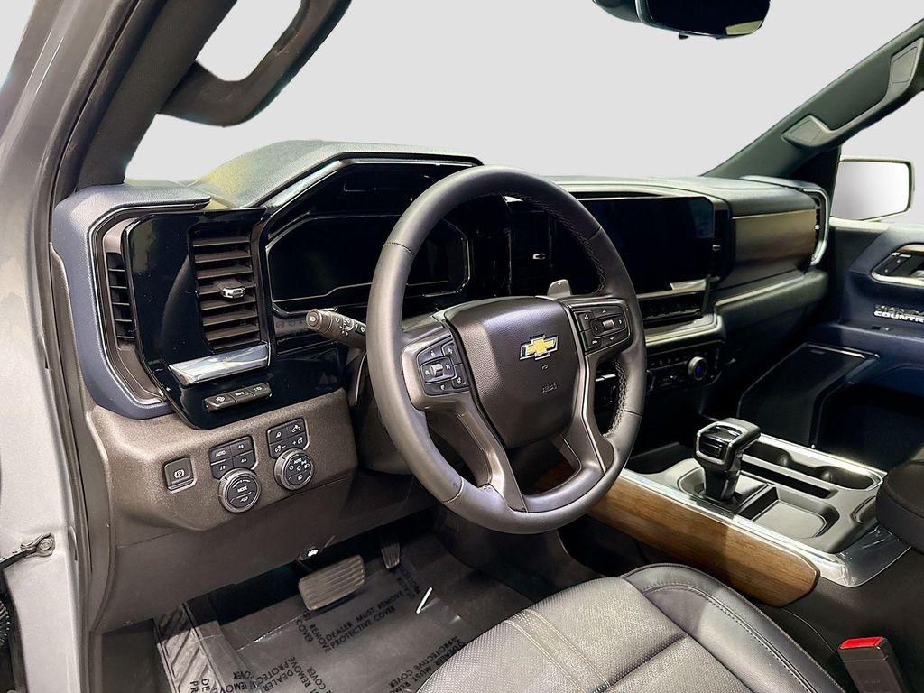 used 2024 Chevrolet Silverado 1500 car, priced at $52,288