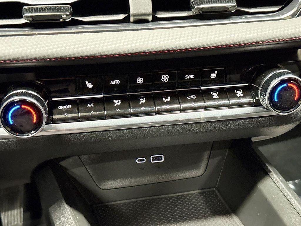 new 2026 Chevrolet Equinox car, priced at $38,540