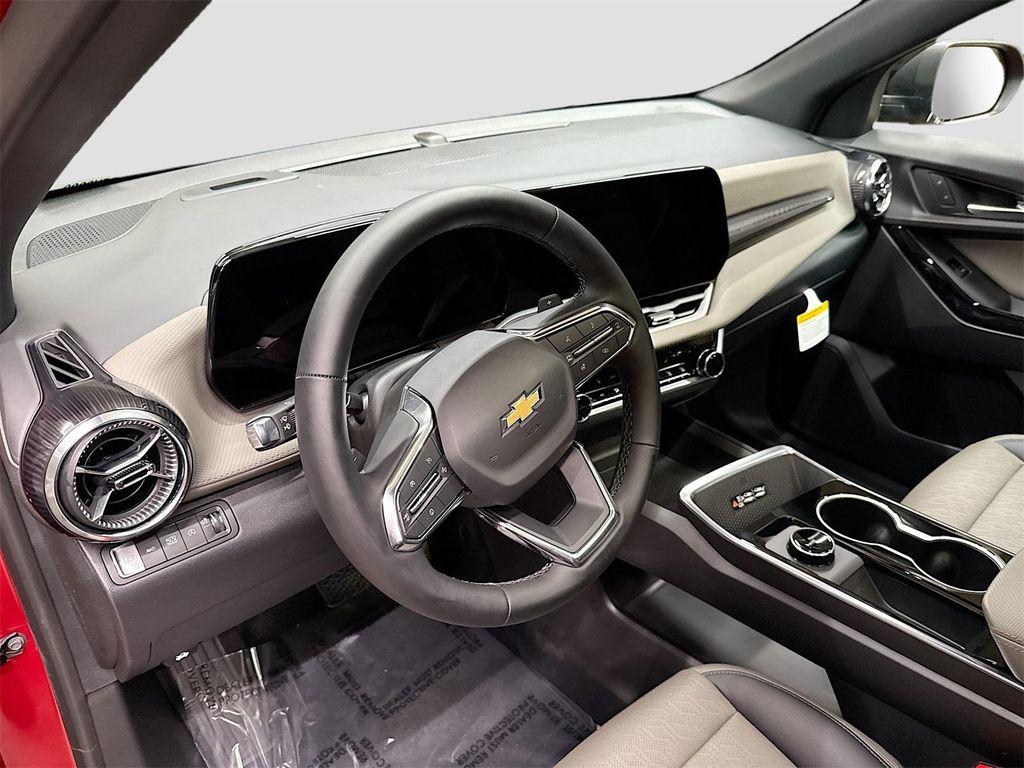 new 2026 Chevrolet Equinox car, priced at $38,027