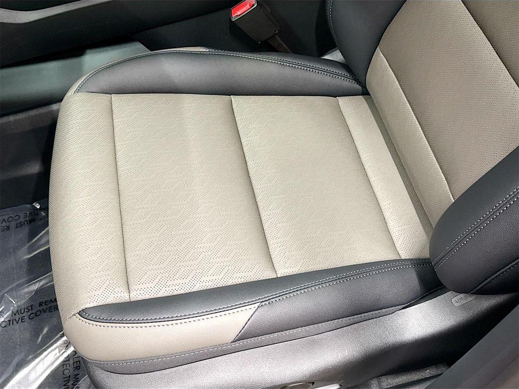 new 2026 Chevrolet Equinox car, priced at $38,027