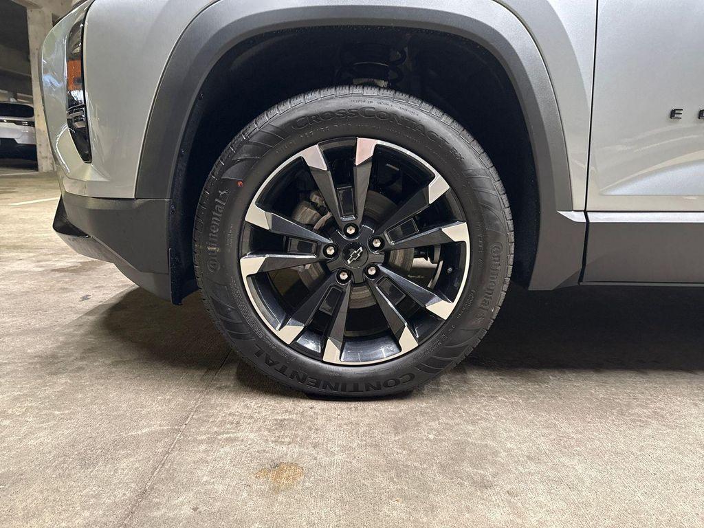 new 2026 Chevrolet Equinox car, priced at $38,835