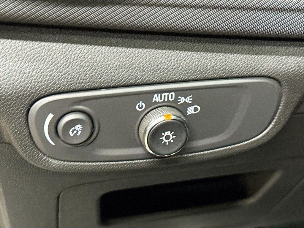 new 2026 Chevrolet TrailBlazer car, priced at $34,925