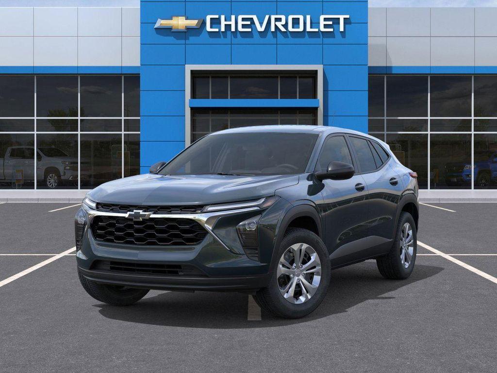 new 2026 Chevrolet Trax car, priced at $23,685
