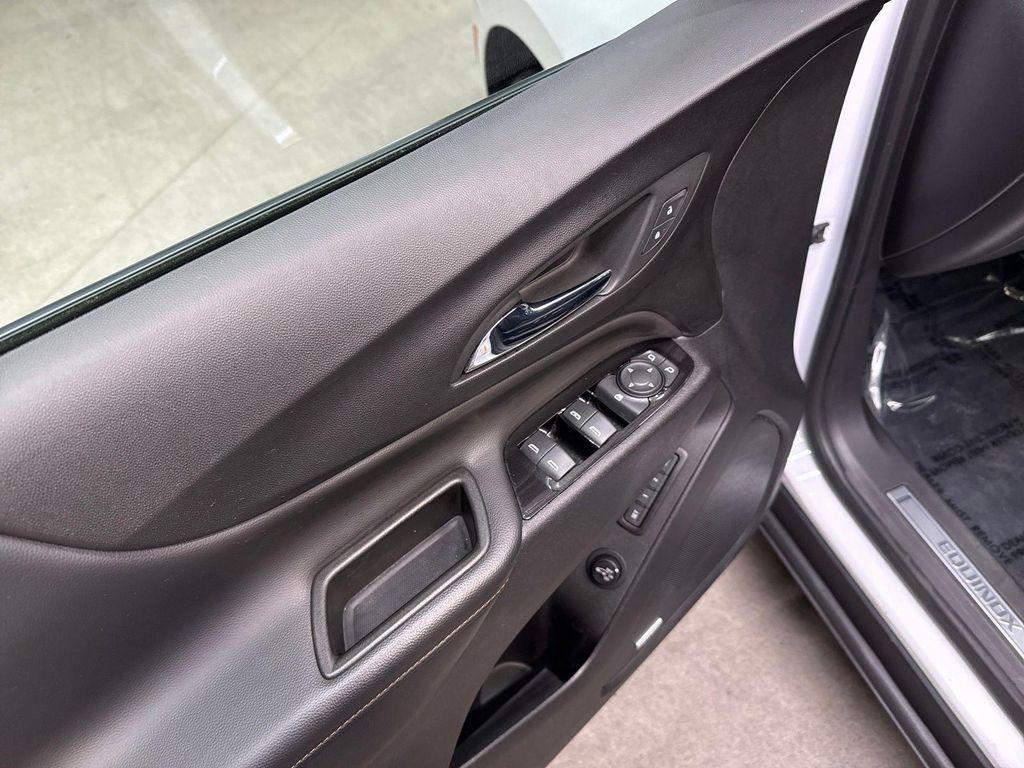 used 2023 Chevrolet Equinox car, priced at $23,800