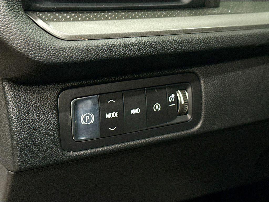 new 2026 Chevrolet Traverse car, priced at $47,740