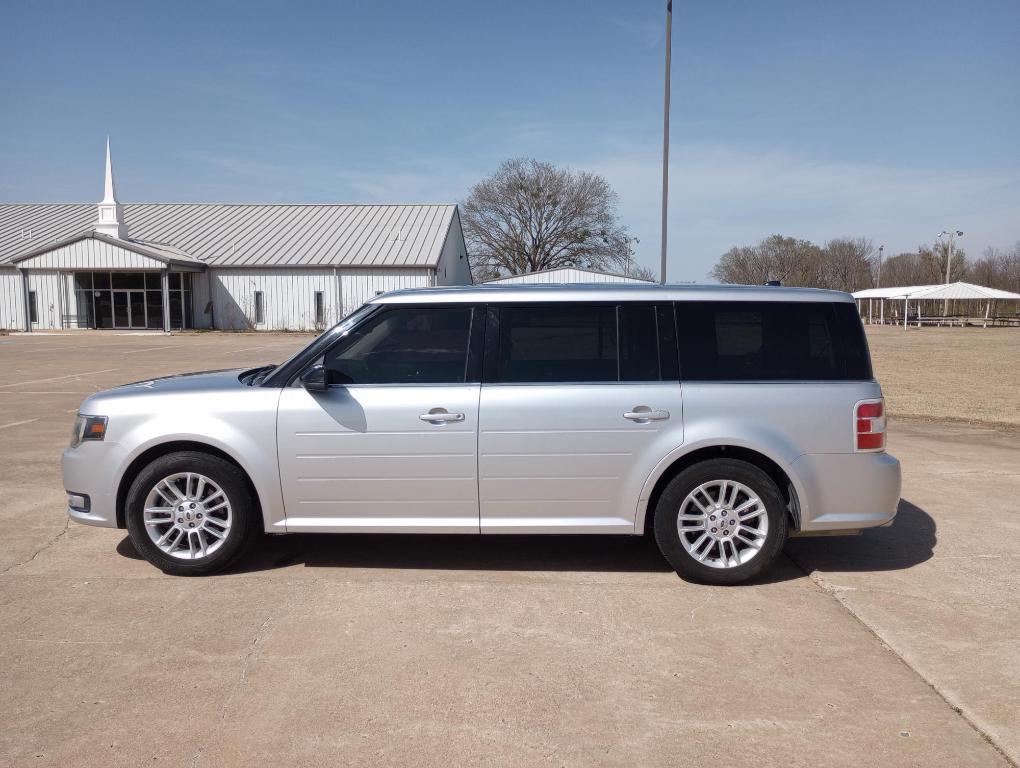 used 2014 Ford Flex car, priced at $5,900