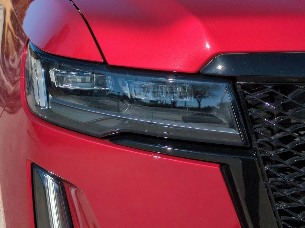 used 2022 Cadillac Escalade car, priced at $69,992