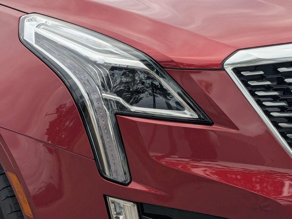 new 2026 Cadillac XT5 car, priced at $61,515