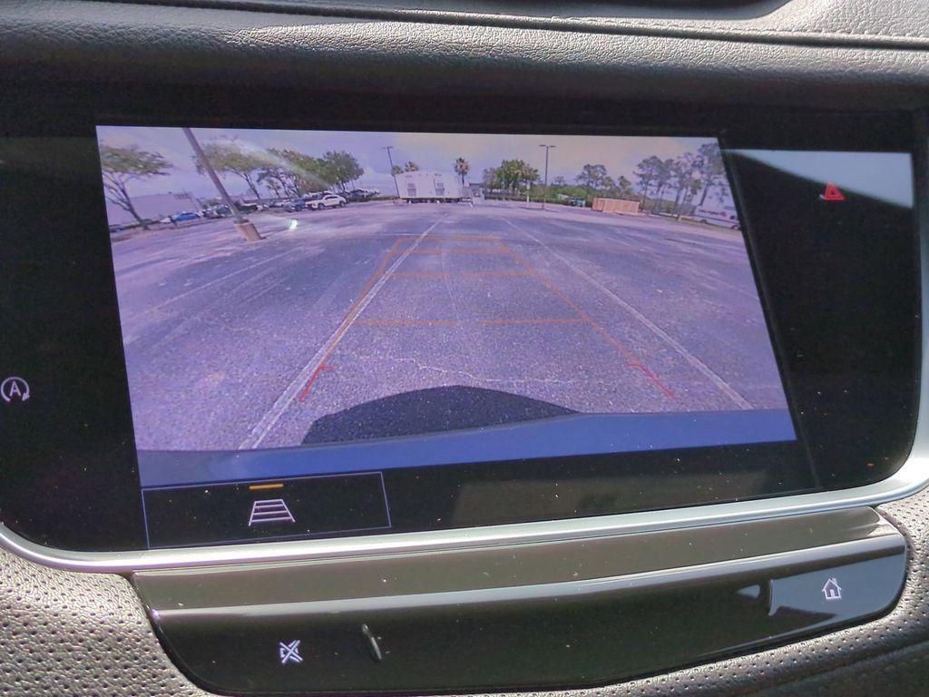used 2025 Cadillac XT5 car, priced at $34,697