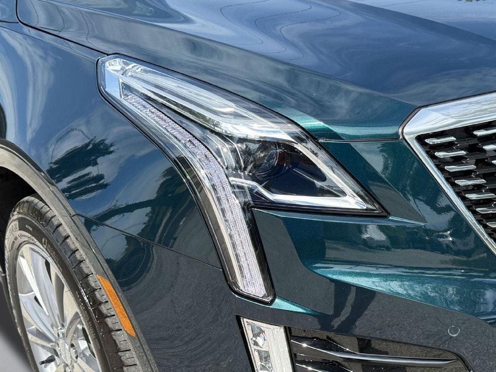 new 2026 Cadillac XT5 car, priced at $61,567