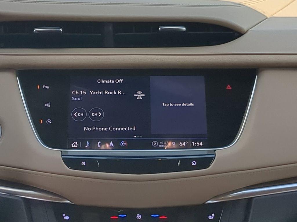 used 2023 Cadillac XT5 car, priced at $35,550