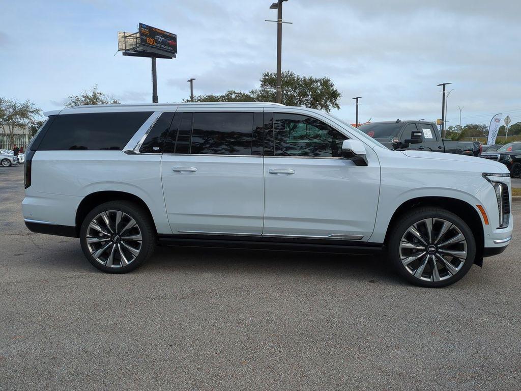 new 2026 Cadillac Escalade ESV car, priced at $118,265