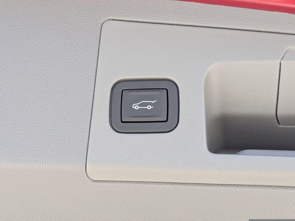 new 2026 Cadillac XT5 car