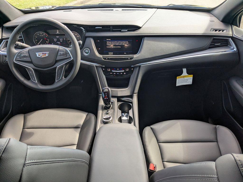 new 2026 Cadillac XT5 car, priced at $45,420