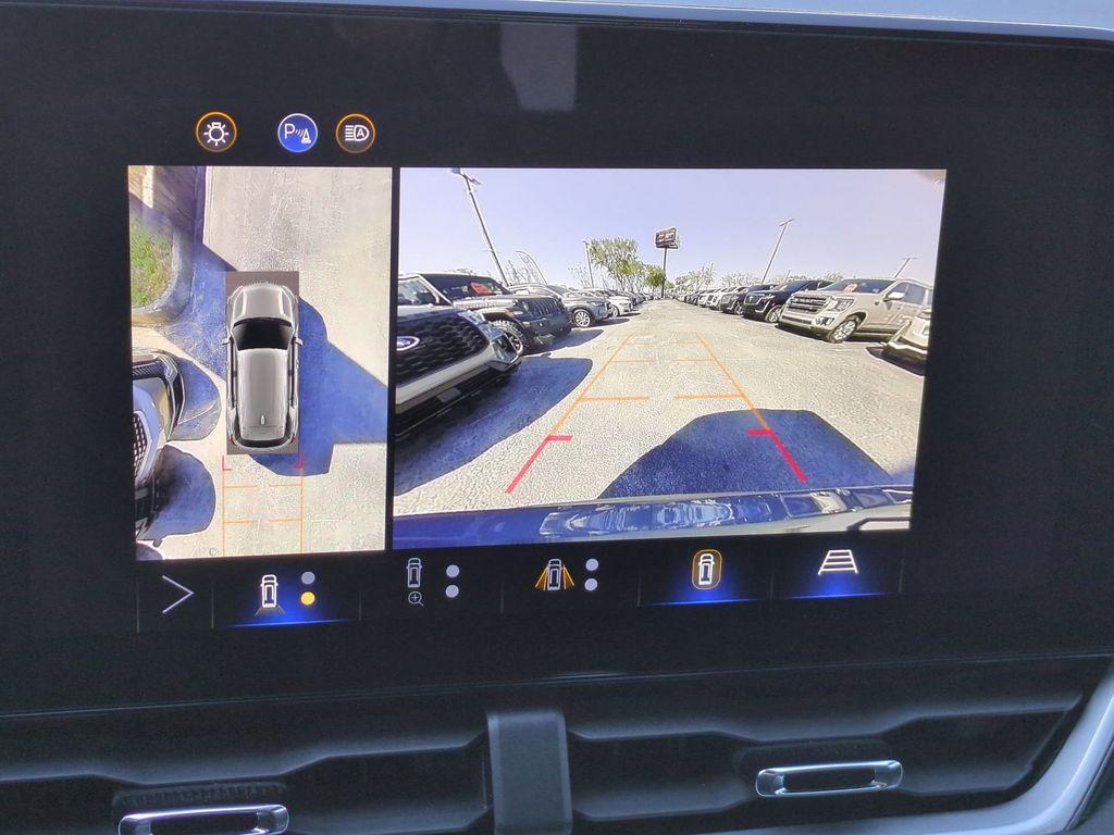 used 2025 Chevrolet Equinox car, priced at $22,988