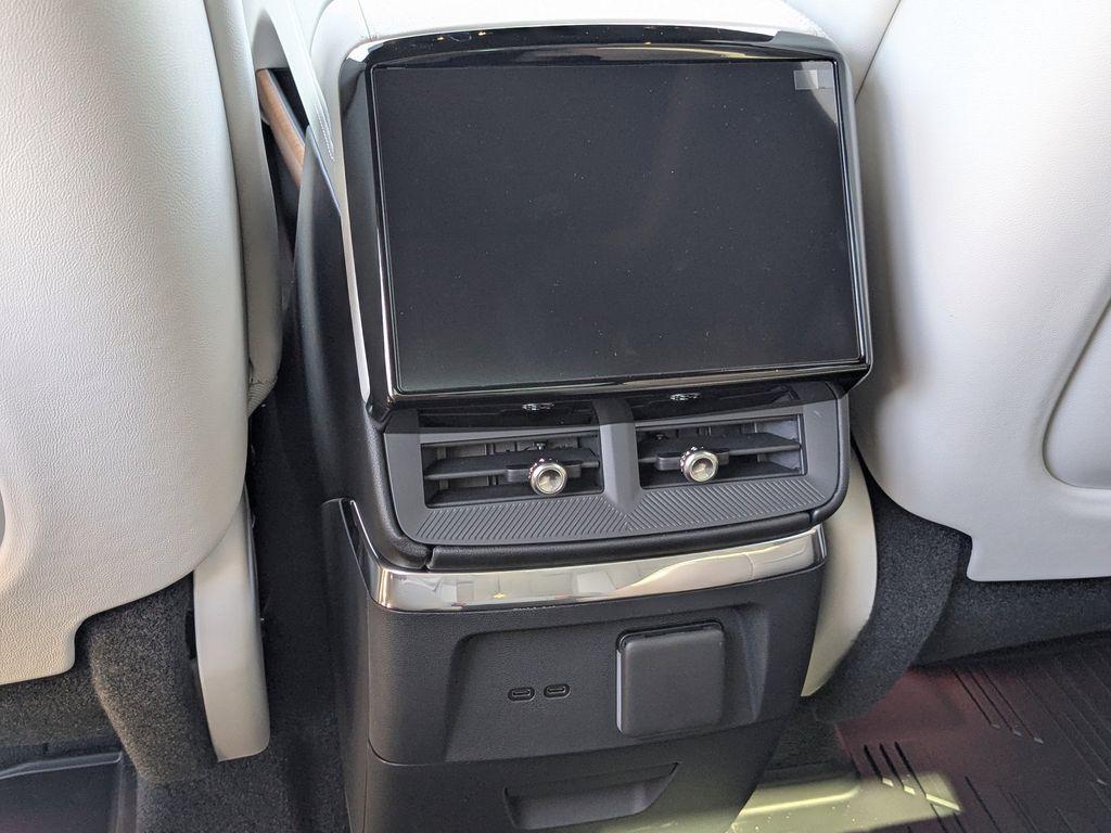 new 2026 Cadillac VISTIQ car, priced at $78,910