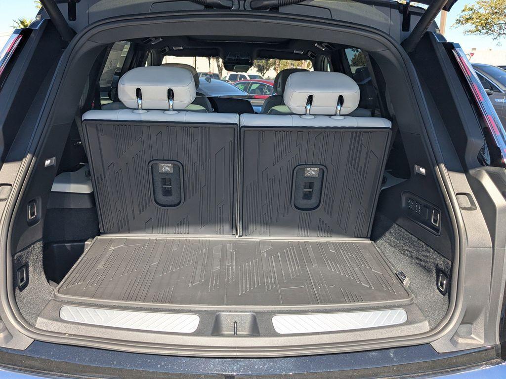 new 2026 Cadillac VISTIQ car, priced at $78,910