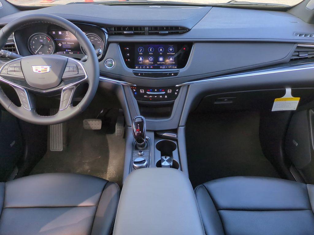 new 2026 Cadillac XT5 car