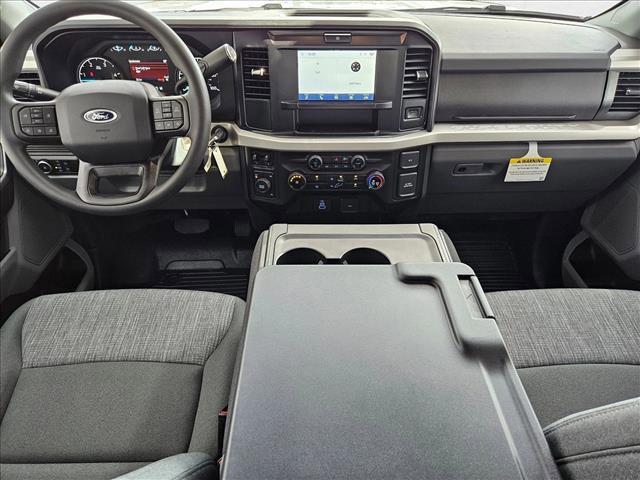 new 2025 Ford F-250 car, priced at $58,492