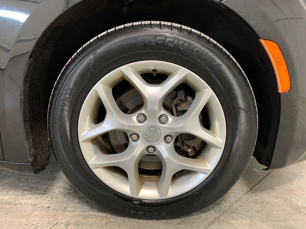 used 2017 Chrysler Pacifica car, priced at $7,984