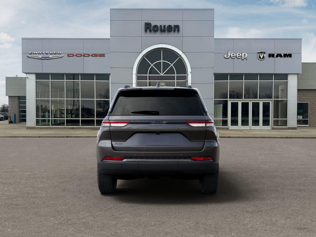 new 2026 Jeep Grand Cherokee car, priced at $48,525