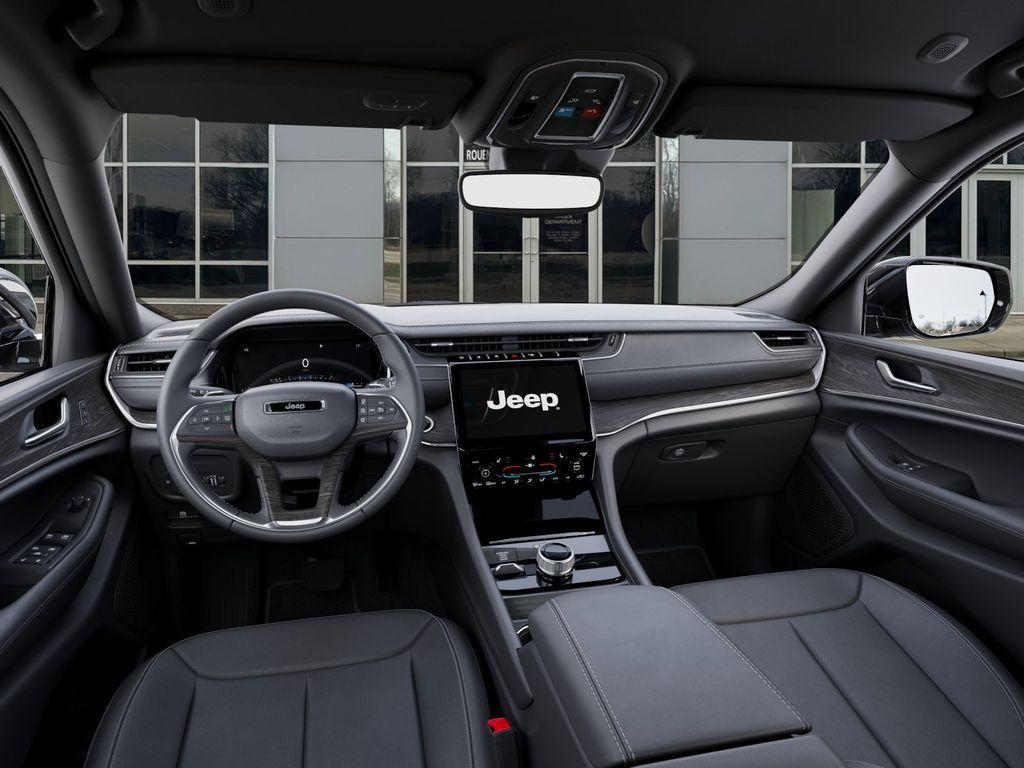 new 2025 Jeep Grand Cherokee L car, priced at $51,580