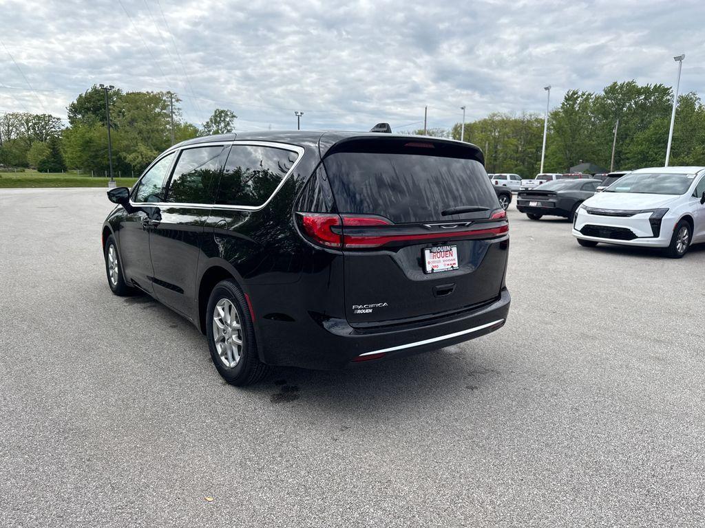 new 2027 Chrysler Pacifica car, priced at $44,510