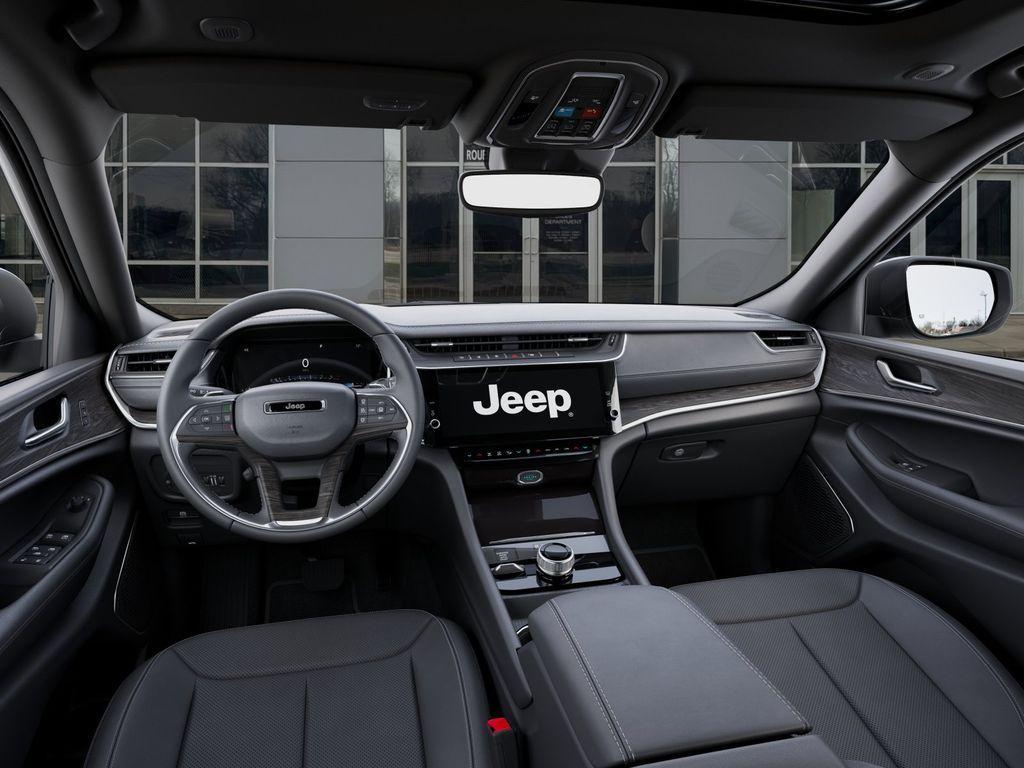 new 2026 Jeep Grand Cherokee car, priced at $53,580