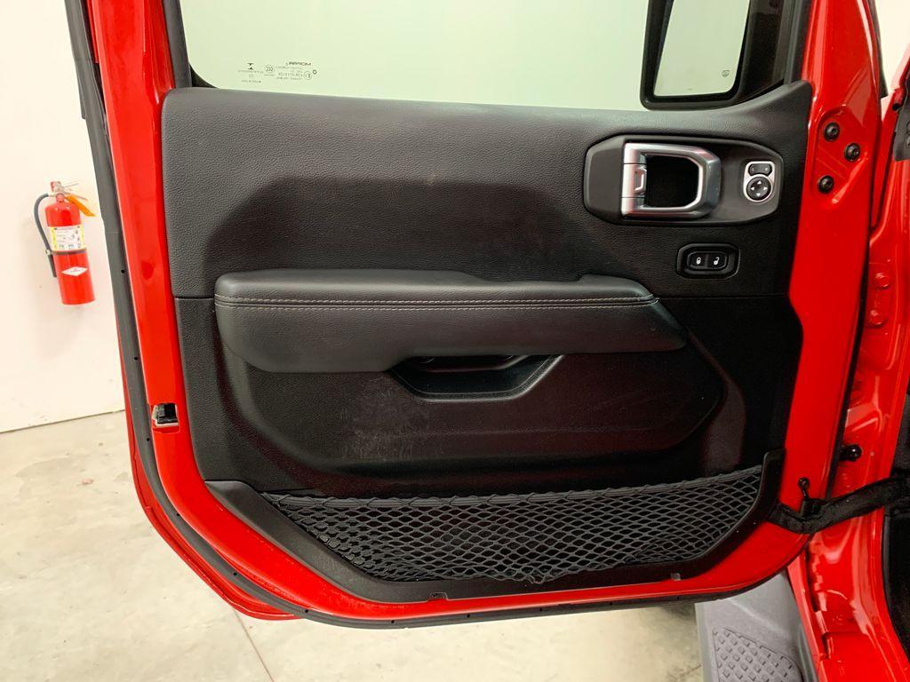 used 2022 Jeep Gladiator car, priced at $32,821