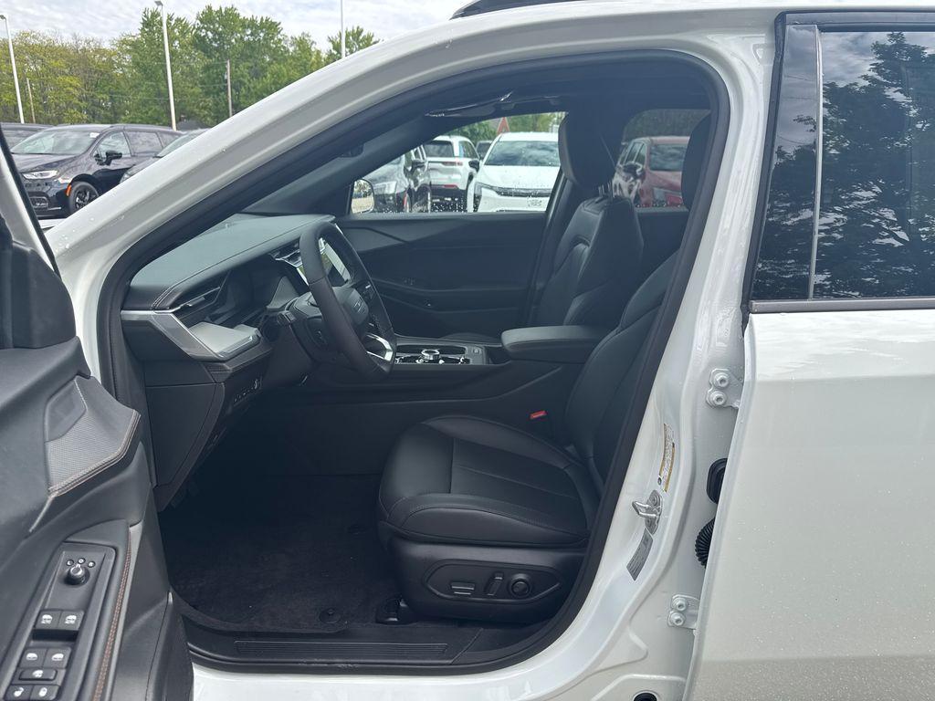 new 2026 Jeep Cherokee car, priced at $41,533