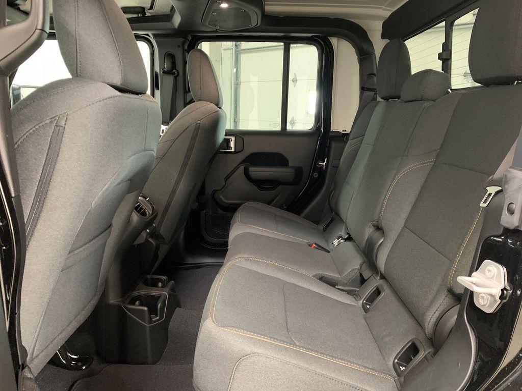 used 2024 Jeep Gladiator car, priced at $37,952