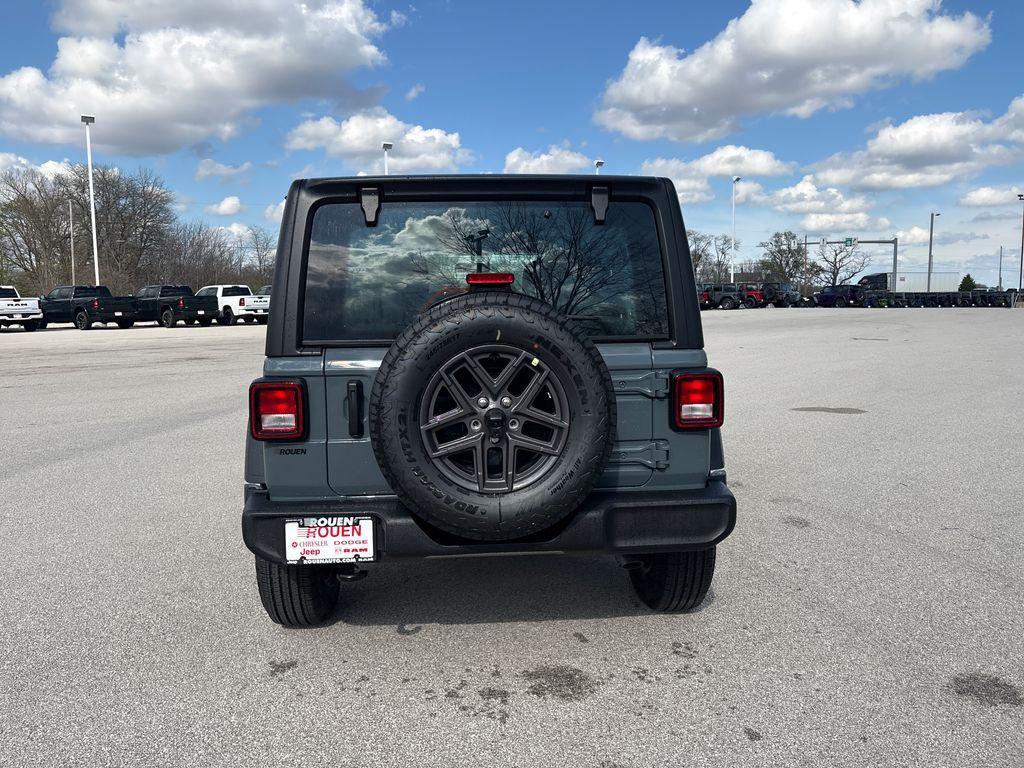 new 2026 Jeep Wrangler car, priced at $41,991