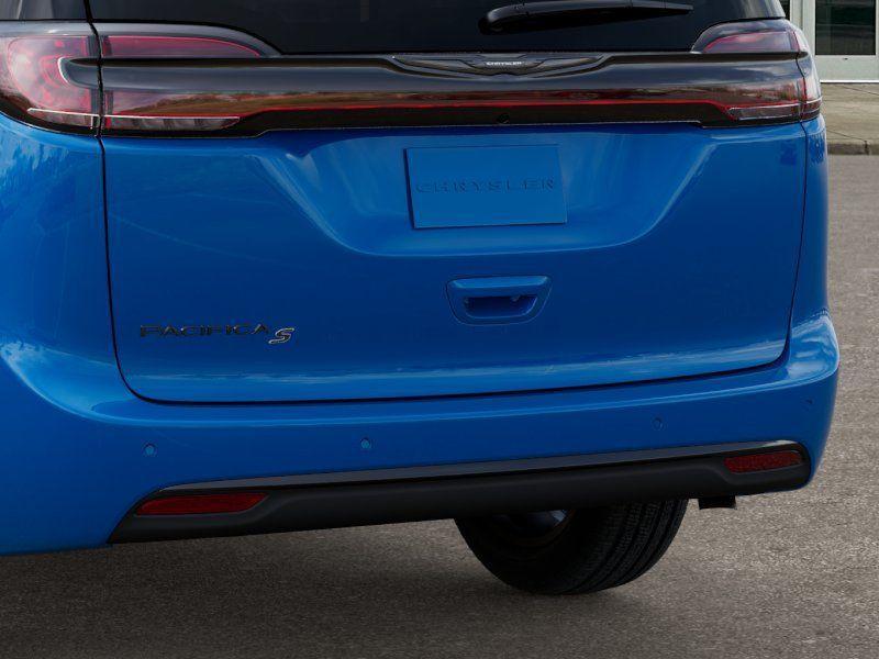 new 2026 Chrysler Pacifica car, priced at $47,575