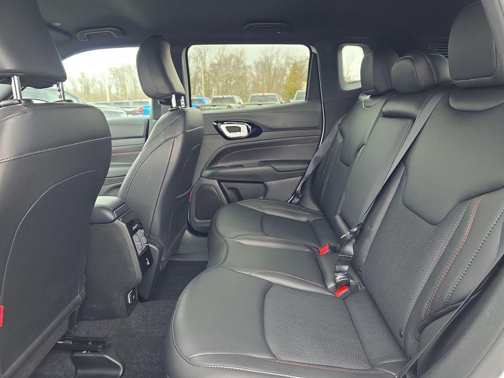 new 2026 Jeep Compass car, priced at $33,890