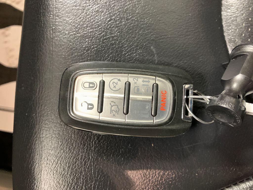 used 2018 Chrysler Pacifica car, priced at $10,994