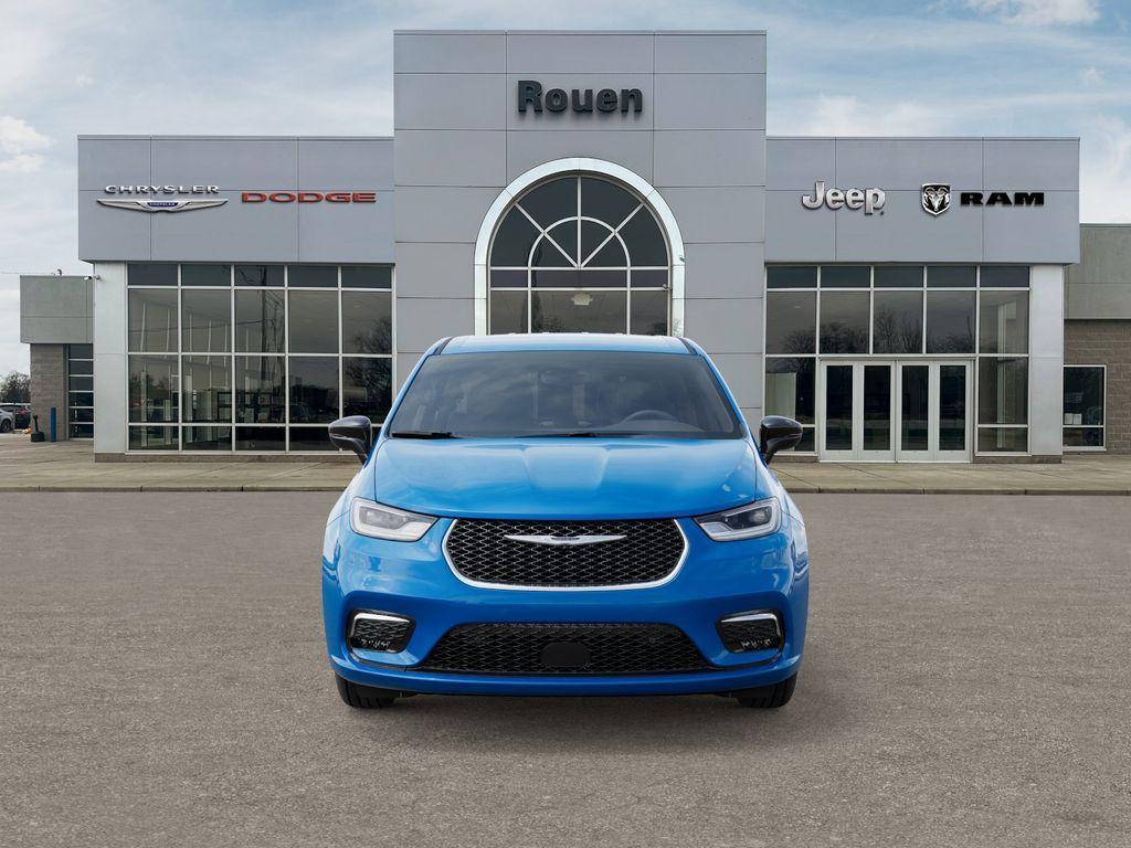 new 2026 Chrysler Pacifica car, priced at $43,630