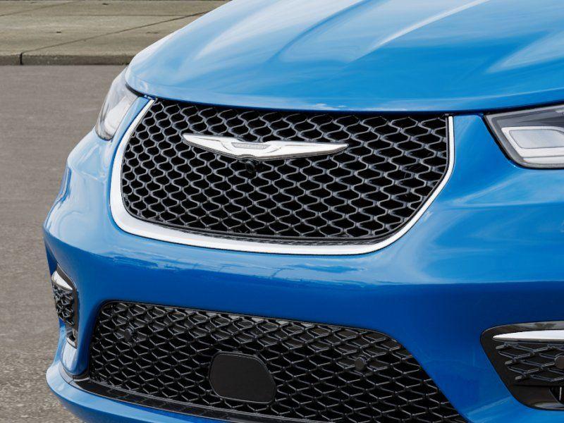 new 2026 Chrysler Pacifica car, priced at $43,630