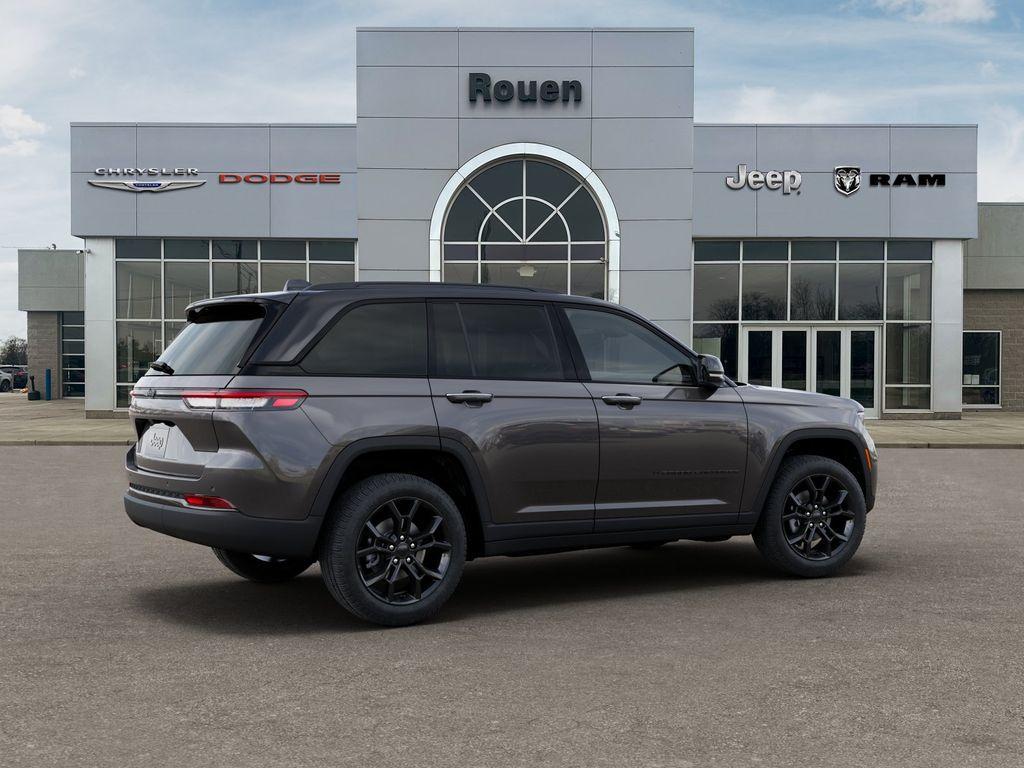 new 2025 Jeep Grand Cherokee car, priced at $50,735