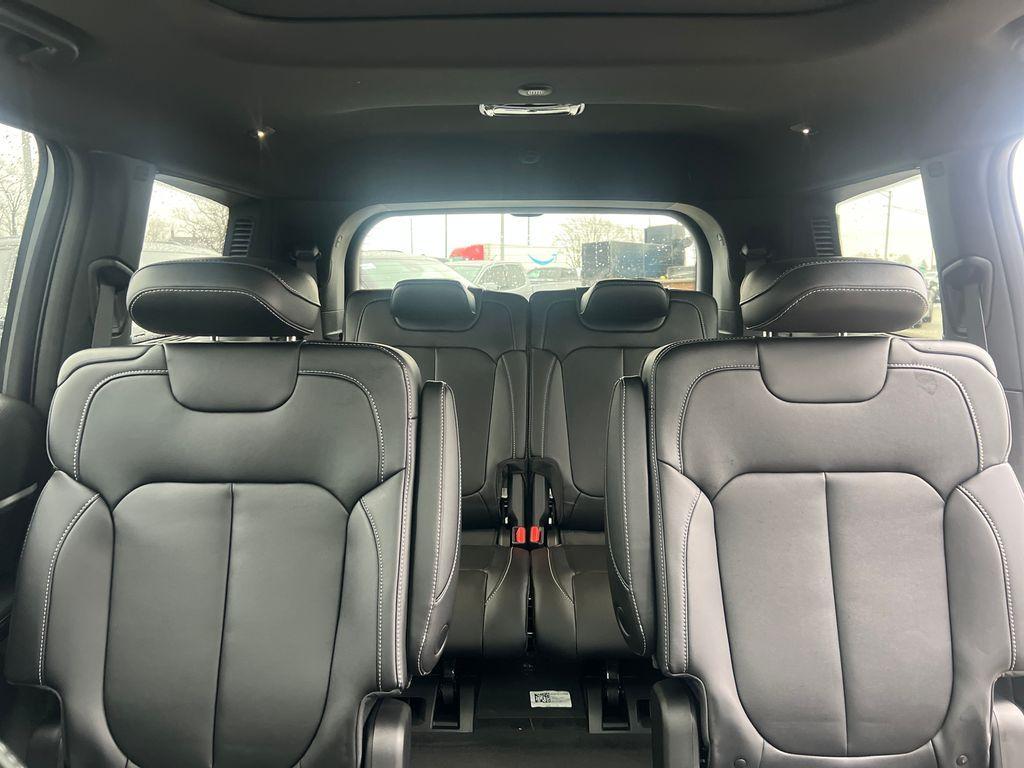 new 2025 Jeep Grand Cherokee L car, priced at $52,585