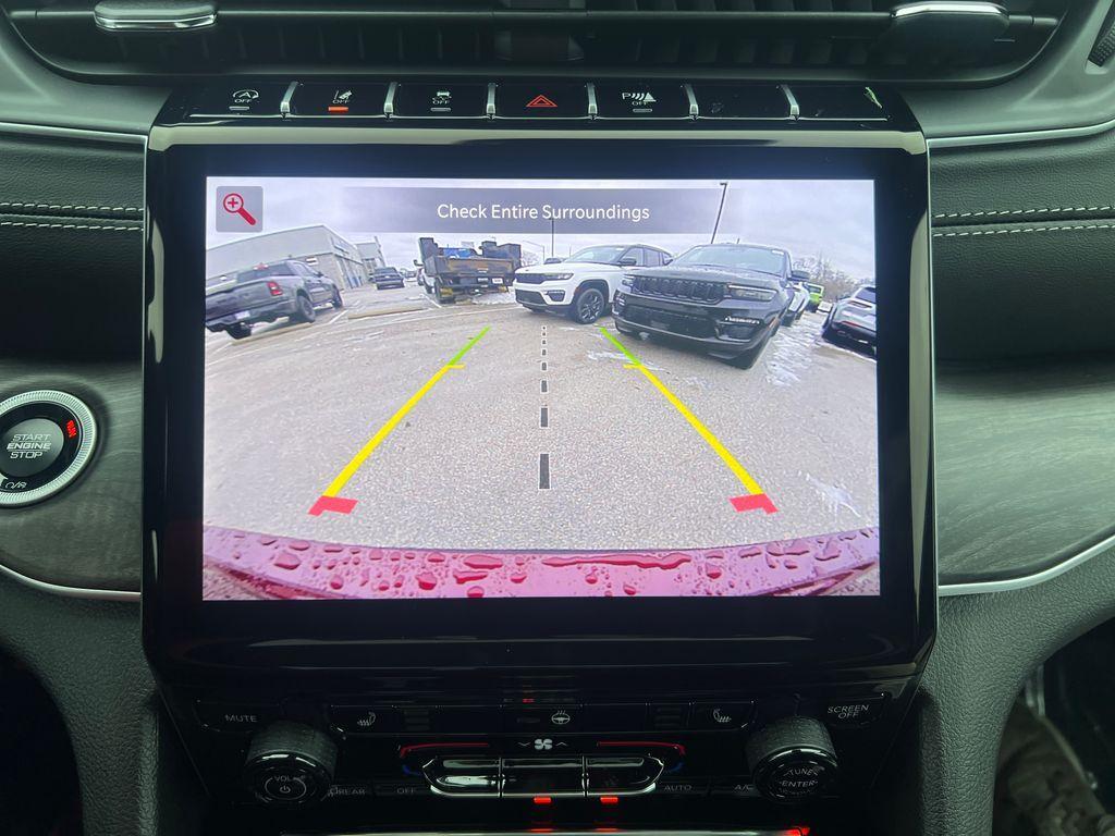 new 2025 Jeep Grand Cherokee L car, priced at $52,585