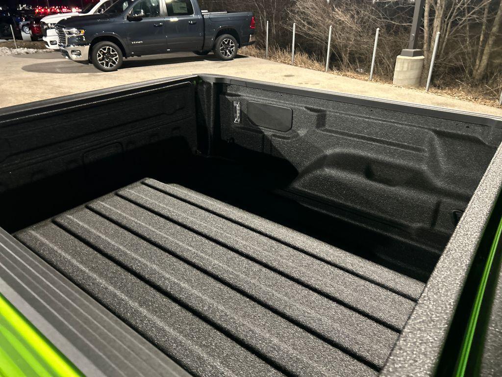 new 2026 Jeep Gladiator car, priced at $48,060