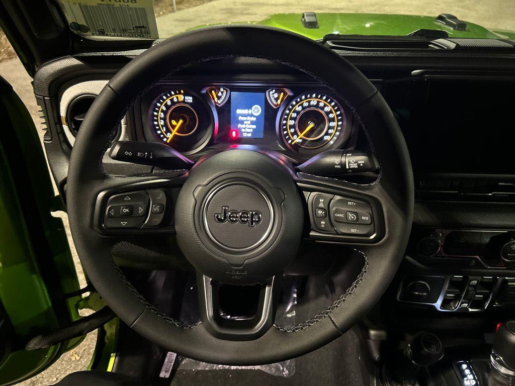 new 2026 Jeep Gladiator car, priced at $48,060