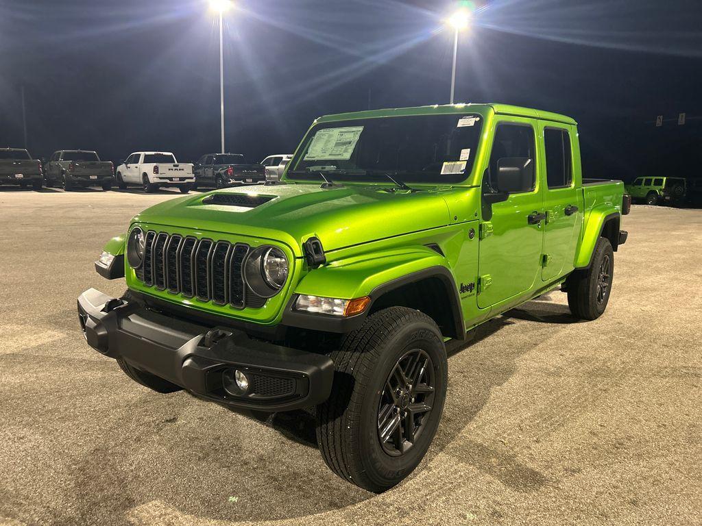 new 2026 Jeep Gladiator car, priced at $48,060