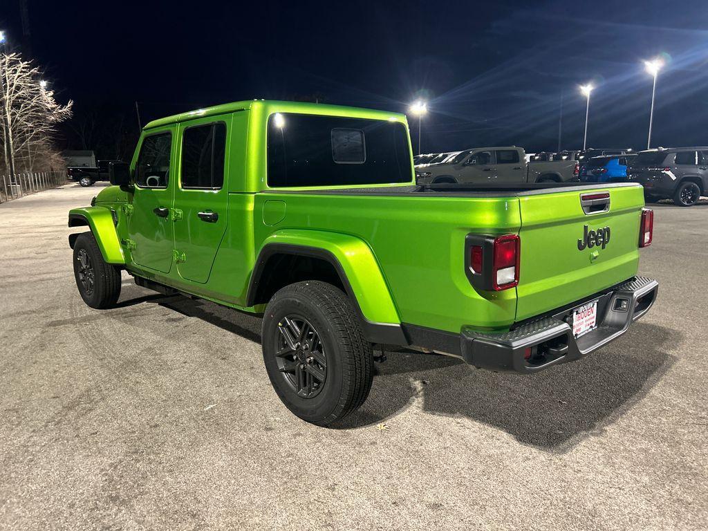 new 2026 Jeep Gladiator car, priced at $48,060