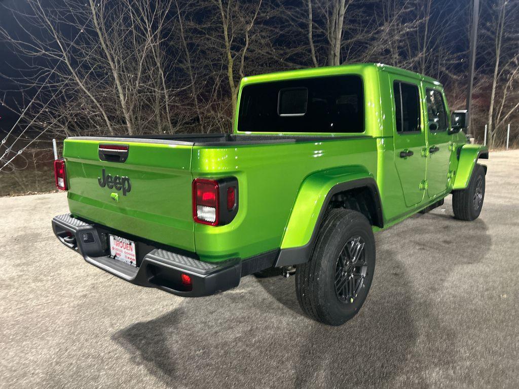 new 2026 Jeep Gladiator car, priced at $48,060