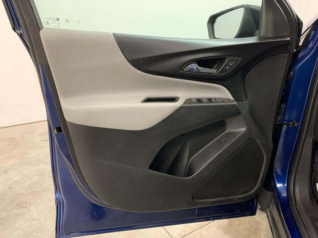 used 2023 Chevrolet Equinox car, priced at $17,445