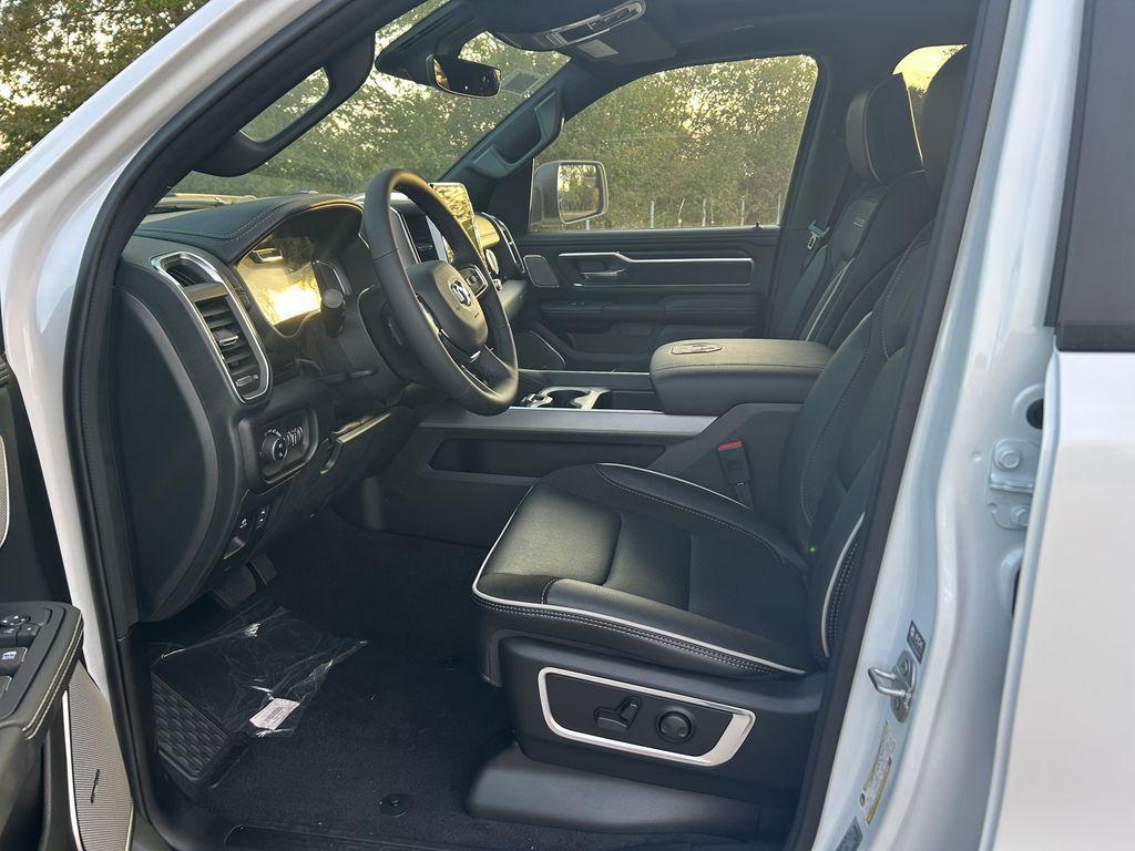 new 2026 Ram 1500 car, priced at $61,233