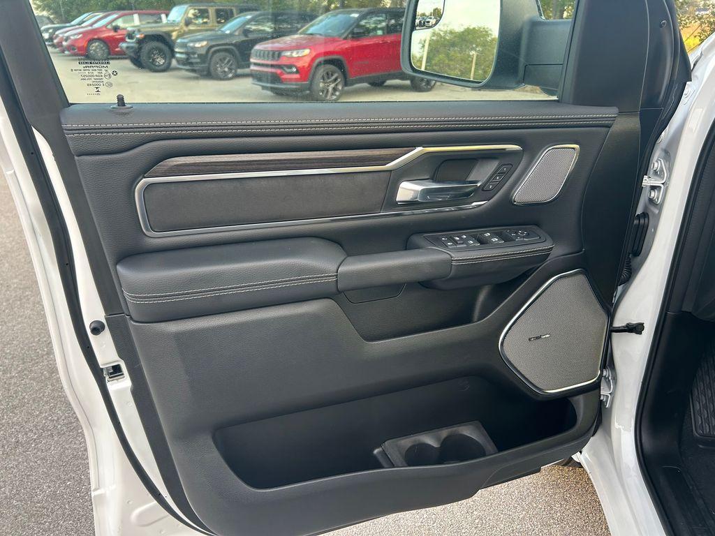 new 2026 Ram 1500 car, priced at $61,233